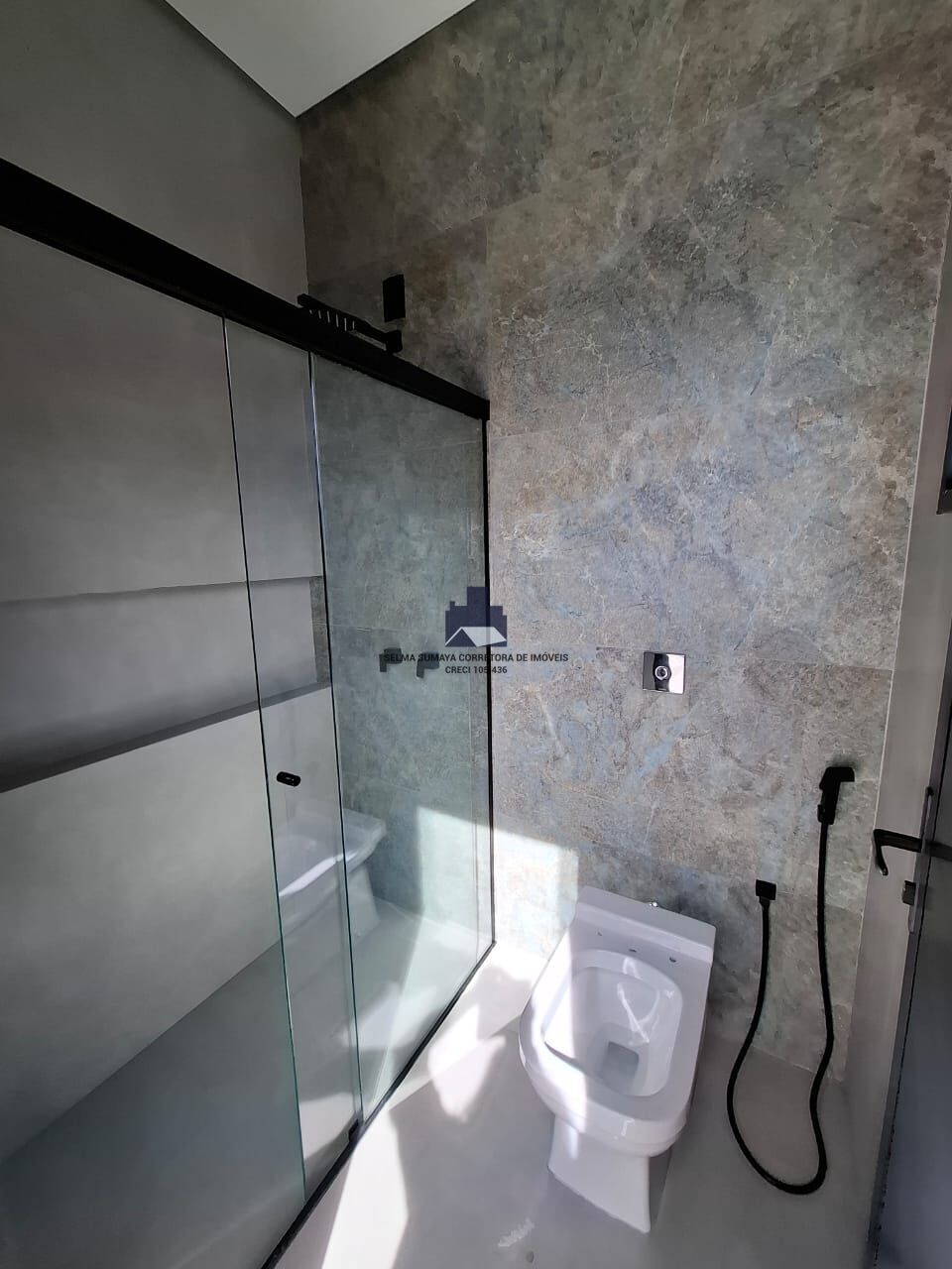 Casa de Condomínio com 3 quartos à venda, 205m² — foto 25 de 29