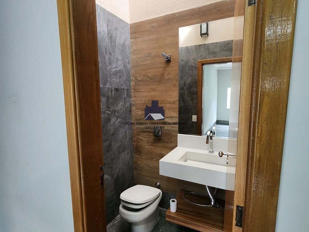 Casa com 3 quartos à venda, 264m² — foto 9 de 9