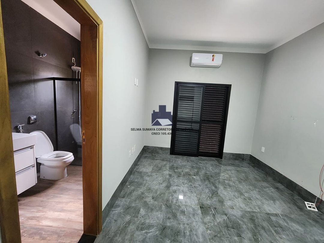 Casa com 3 quartos à venda, 264m² — foto 8 de 9
