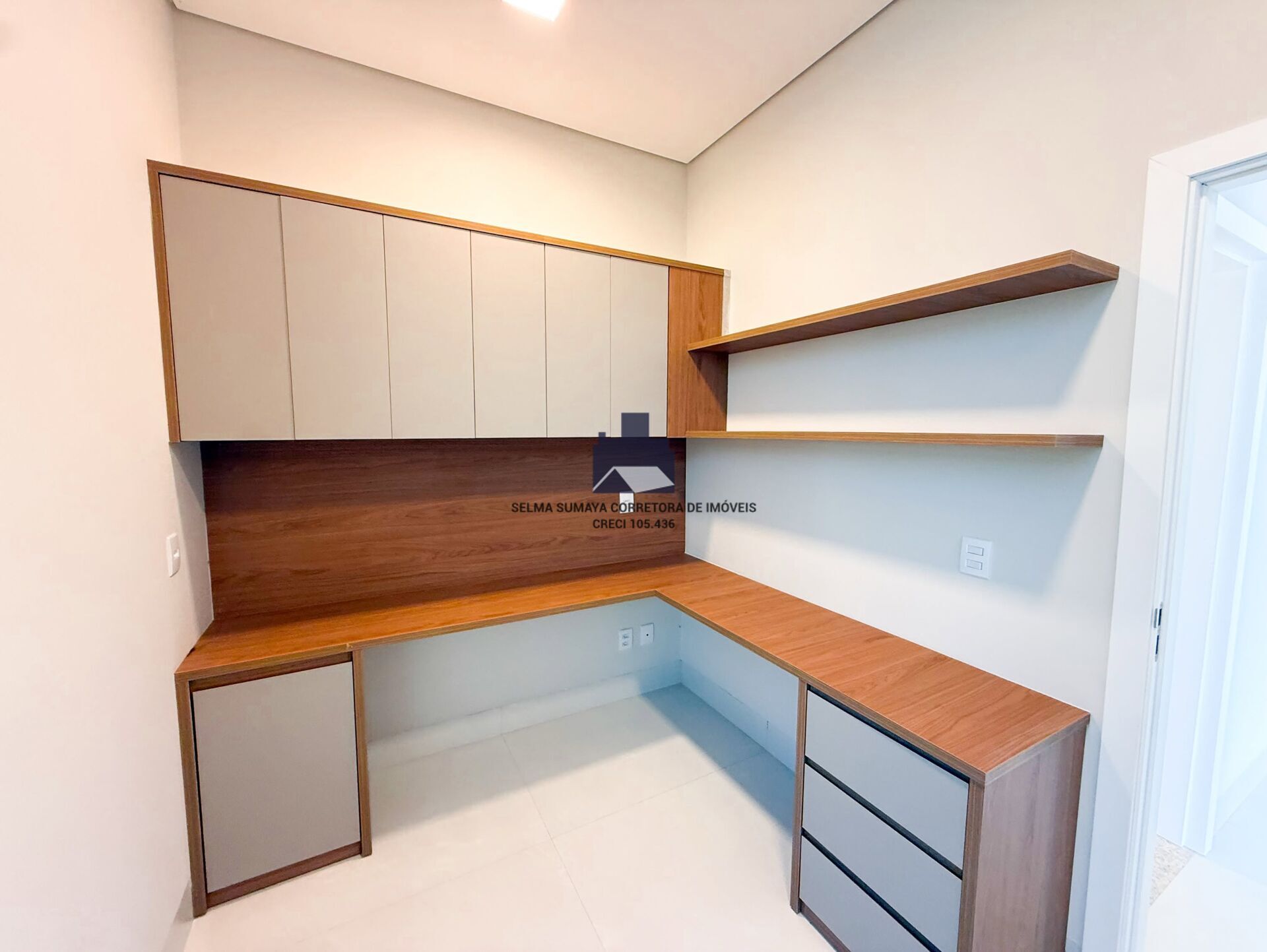 Casa de Condomínio com 4 quartos à venda, 180m² — foto 5 de 20