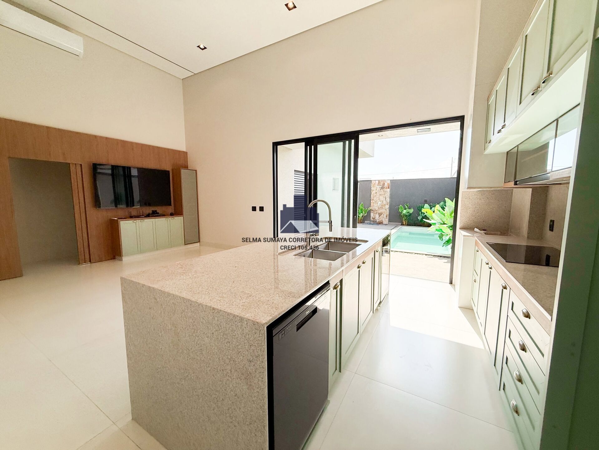 Casa de Condomínio com 4 quartos à venda, 180m² — foto 4 de 20