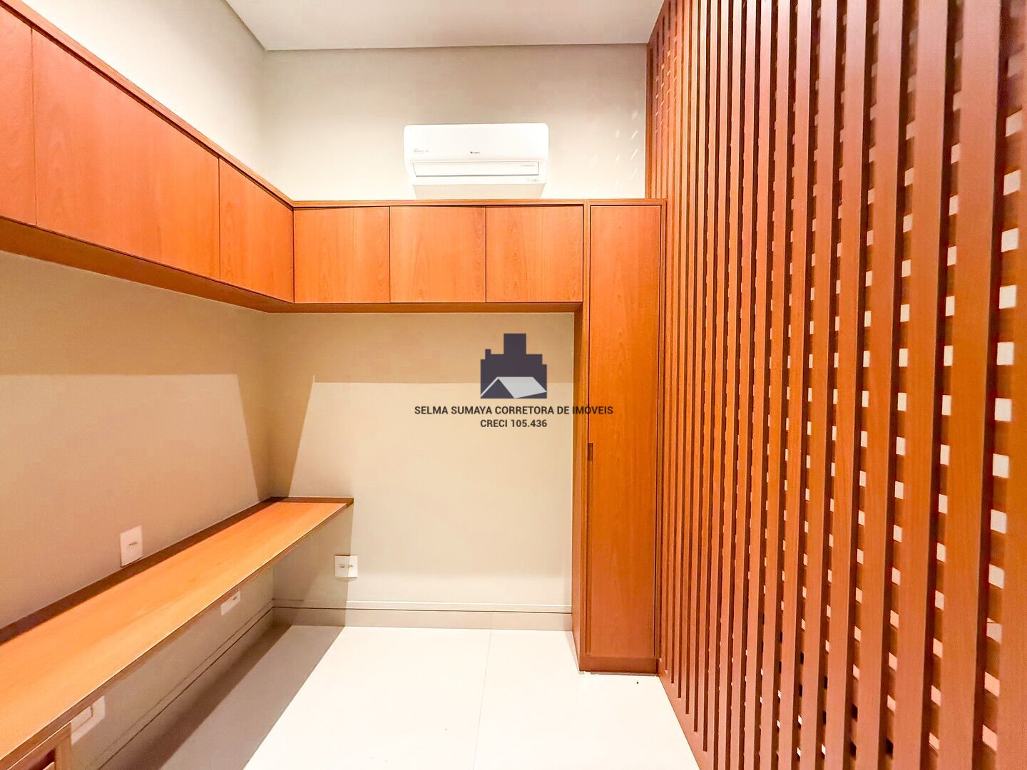 Casa de Condomínio com 3 quartos à venda, 242m² — foto 11 de 19