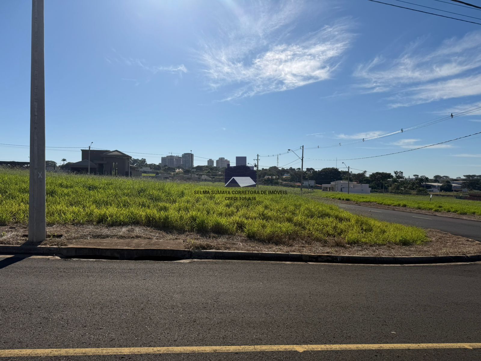 Terreno / Lote / Condomínio  à venda, 429m² — foto 1 de 12