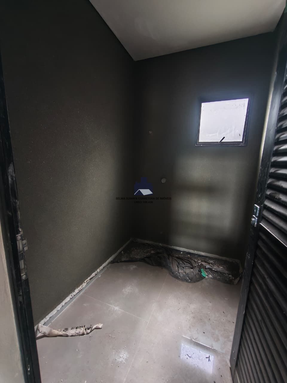 Loja / Salão / Ponto Comercial à venda, 150m² — foto 4 de 4