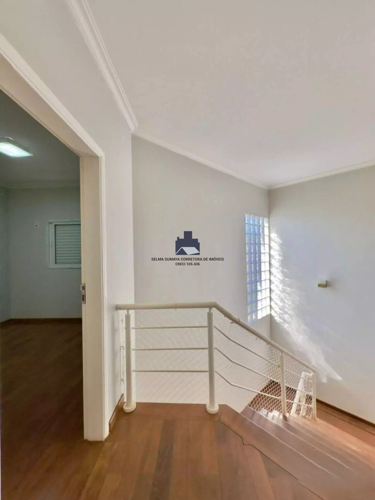 Casa de Condomínio com 3 quartos à venda, 240m² — foto 13 de 18