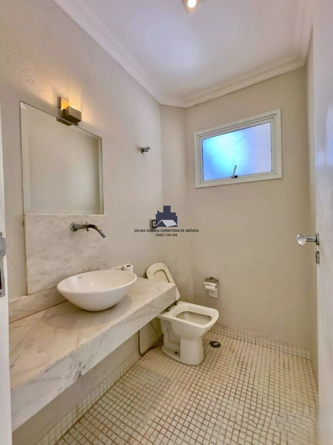 Casa de Condomínio com 3 quartos à venda, 240m² — foto 9 de 18