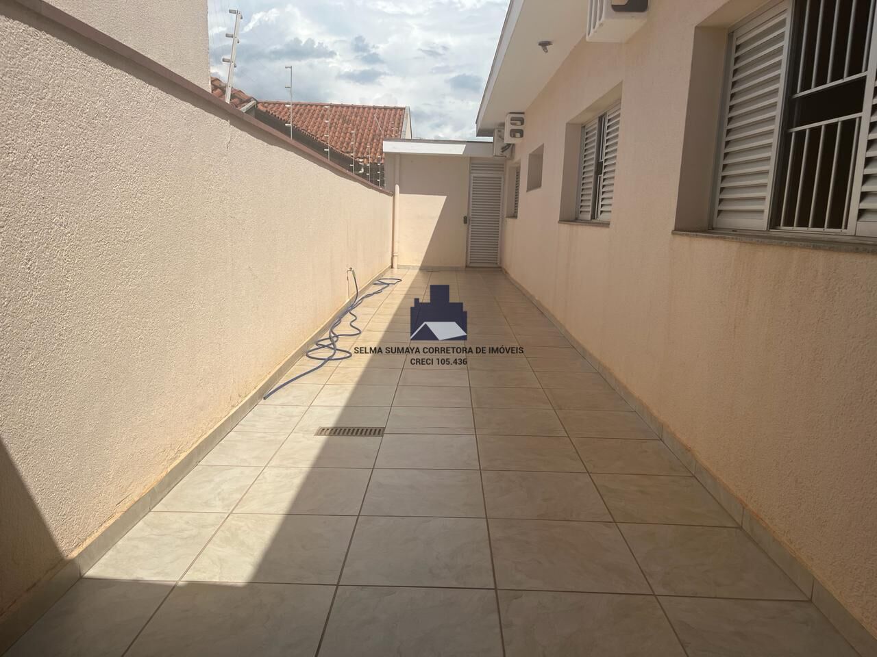 Casa com 3 quartos à venda, 354m² — foto 17 de 28