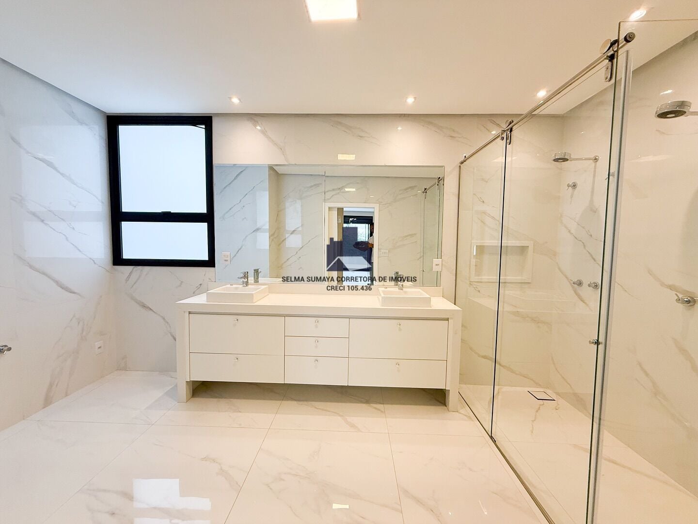 Casa de Condomínio com 4 quartos à venda, 370m² — foto 12 de 19