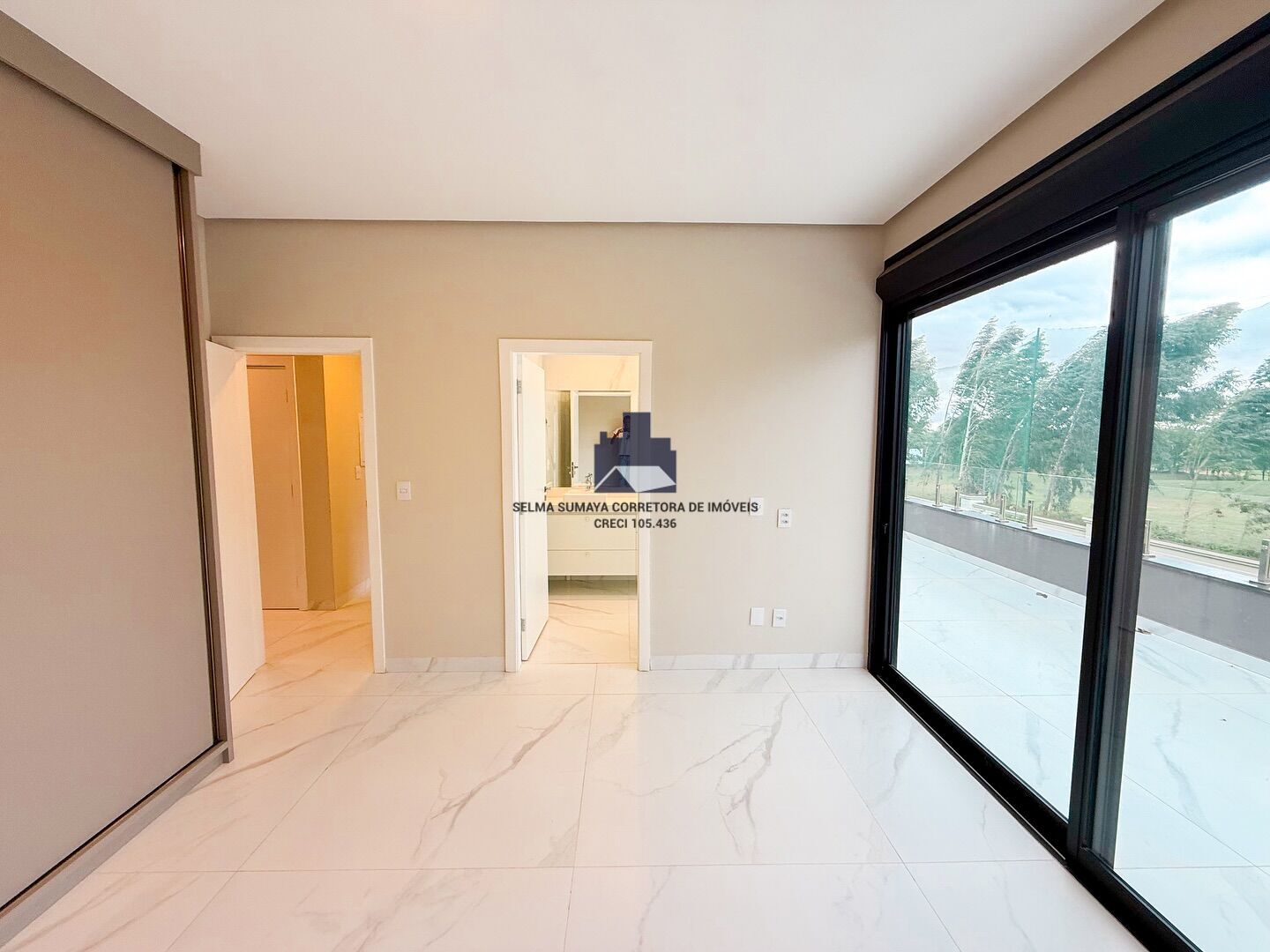 Casa de Condomínio com 4 quartos à venda, 370m² — foto 8 de 19