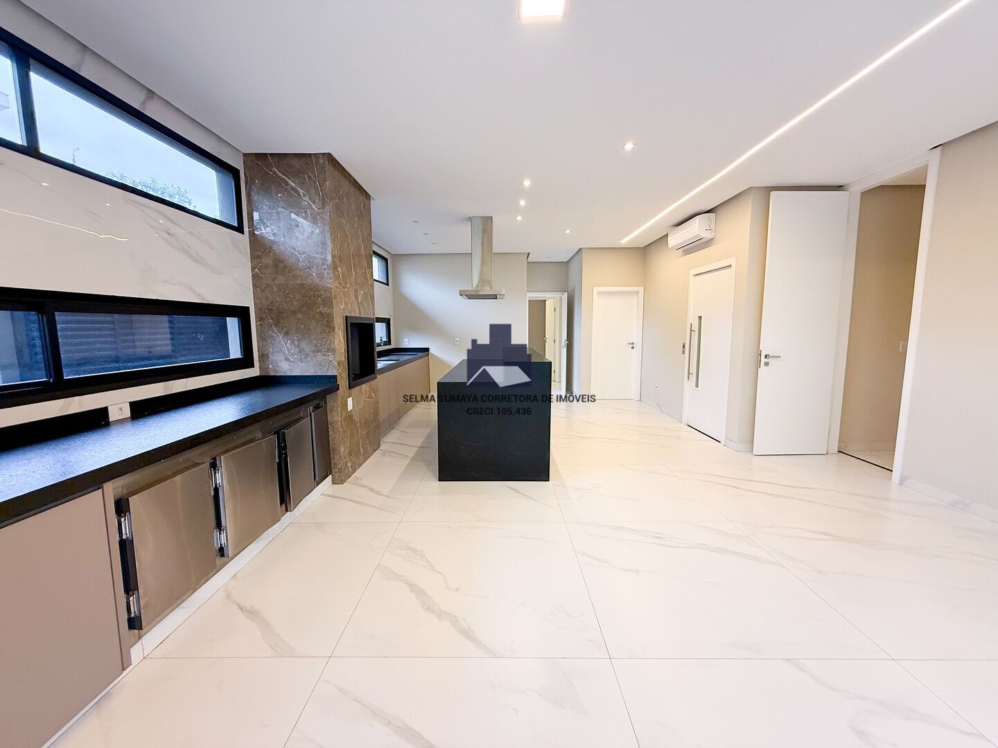 Casa de Condomínio com 4 quartos à venda, 370m² — foto 17 de 19