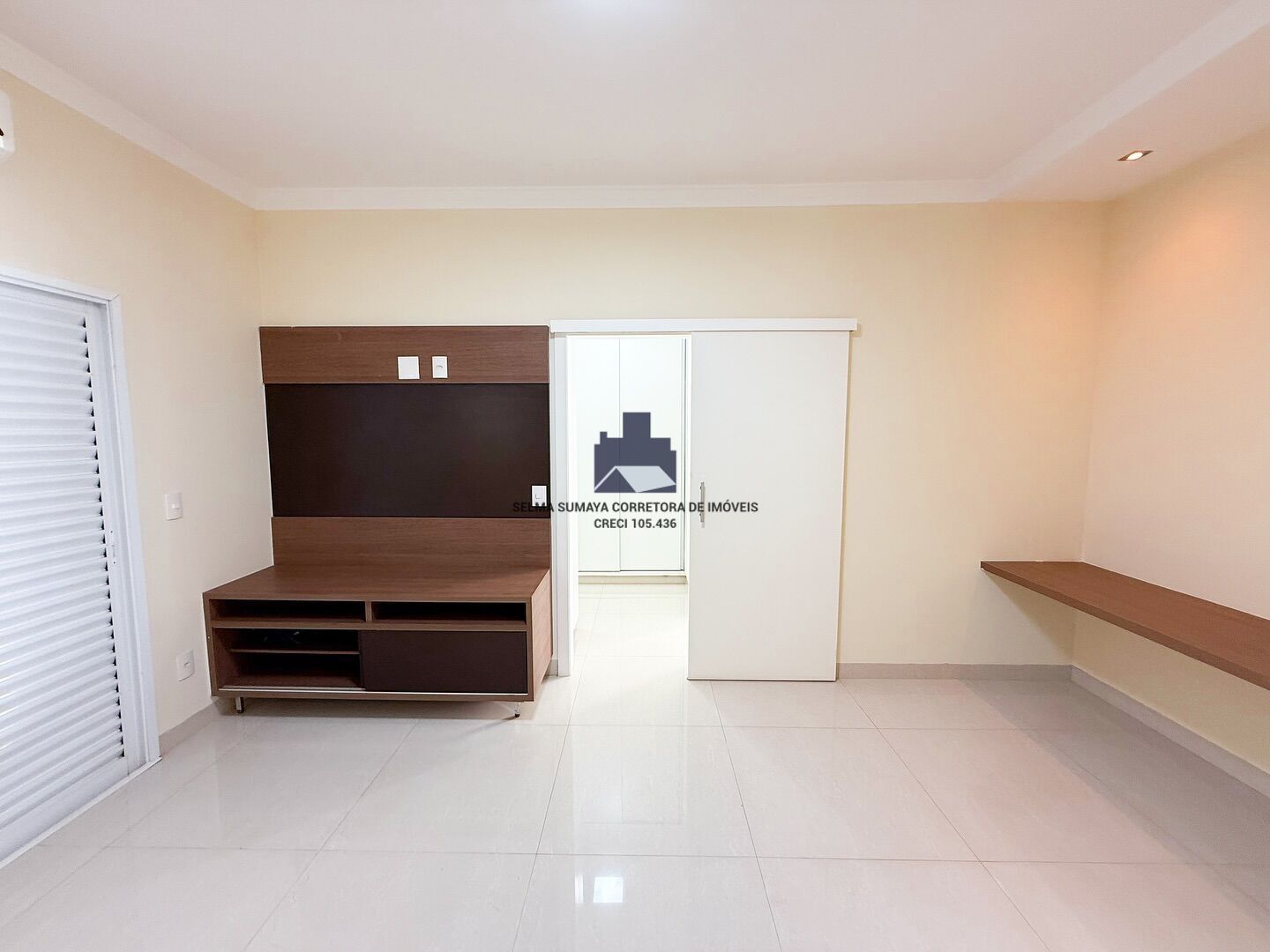 Casa de Condomínio com 4 quartos à venda, 300m² — foto 14 de 20