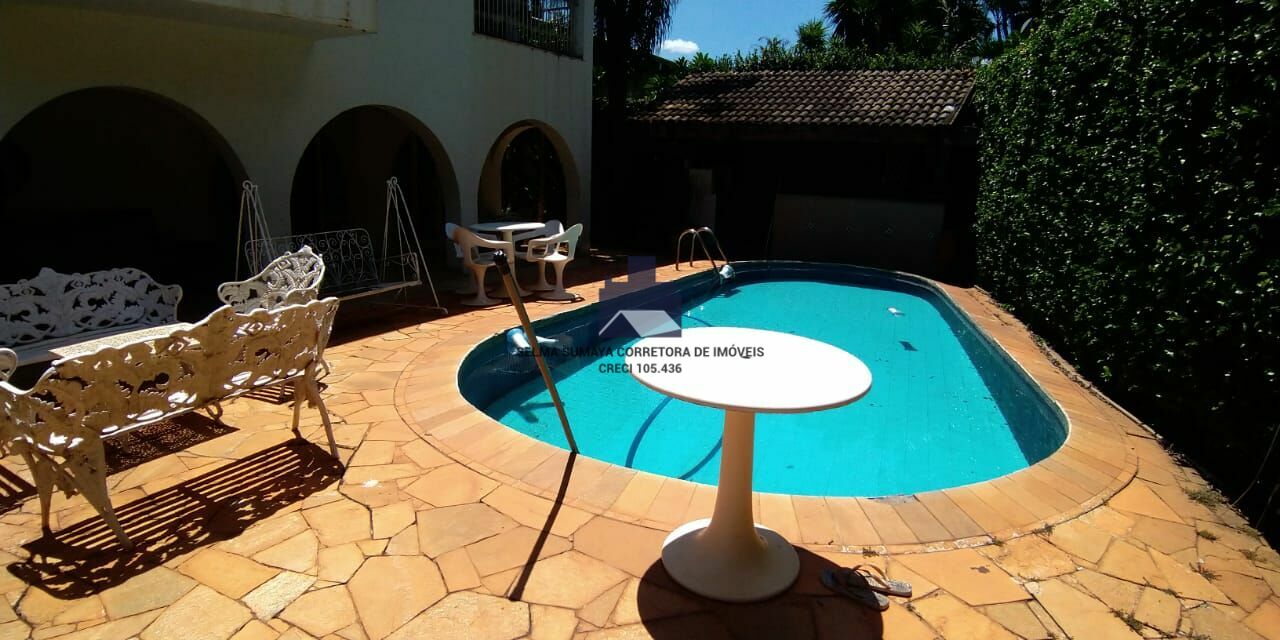 Casa com 3 quartos à venda, 750m² — foto 14 de 28