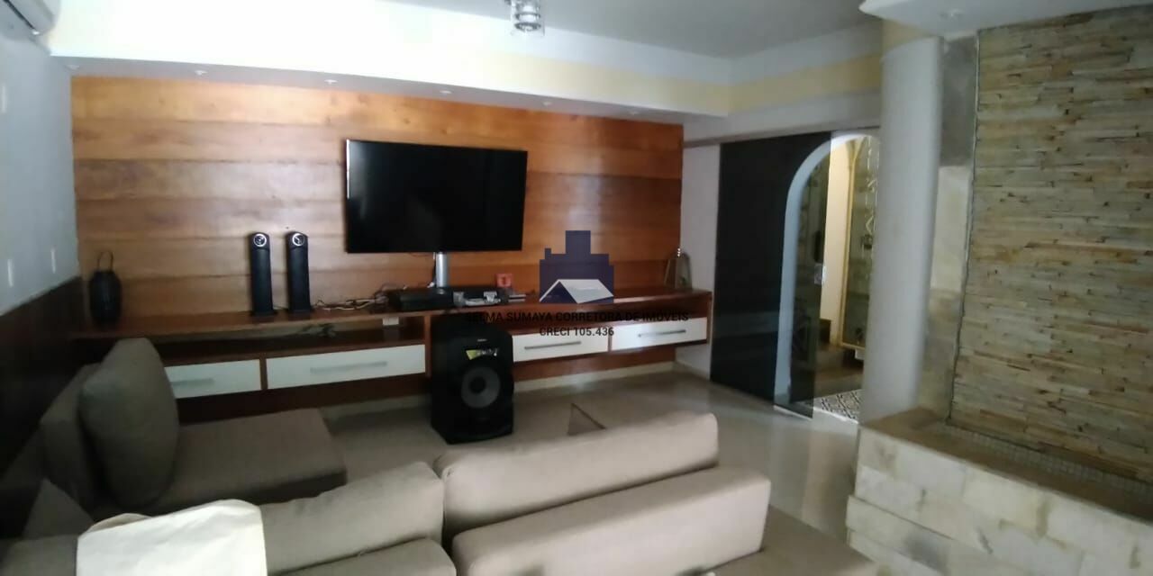 Casa com 3 quartos à venda, 750m² — foto 20 de 28
