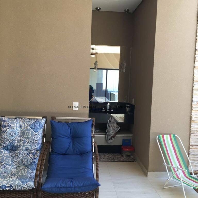 Casa de Condomínio com 3 quartos à venda, 300m² — foto 16 de 18