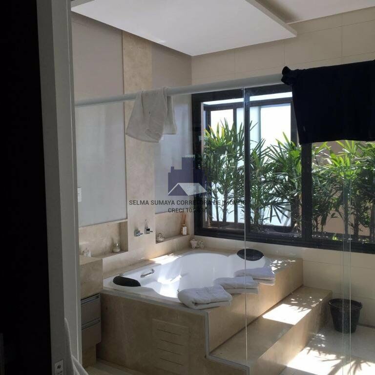 Casa de Condomínio com 3 quartos à venda, 300m² — foto 4 de 18