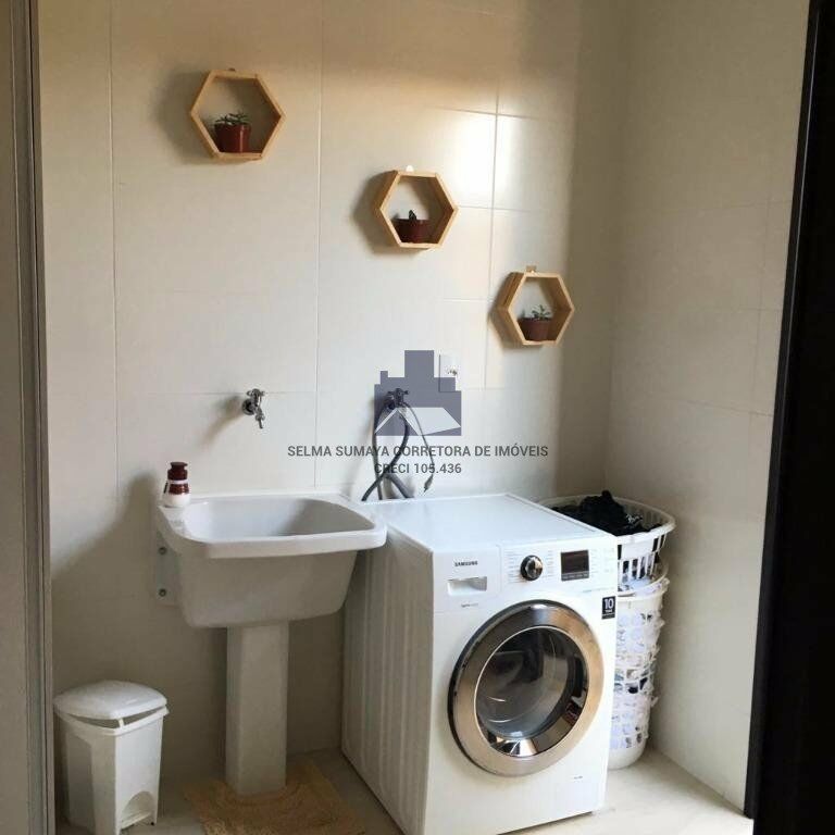 Casa de Condomínio com 3 quartos à venda, 300m² — foto 18 de 18