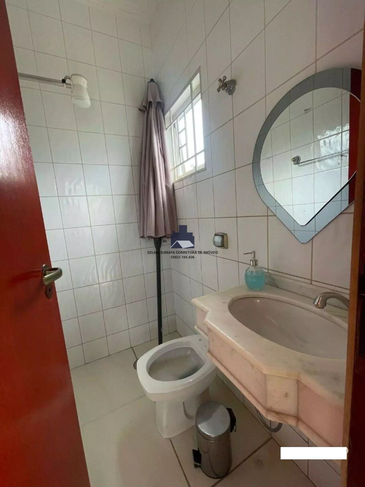 Casa com 3 quartos à venda, 340m² — foto 17 de 25
