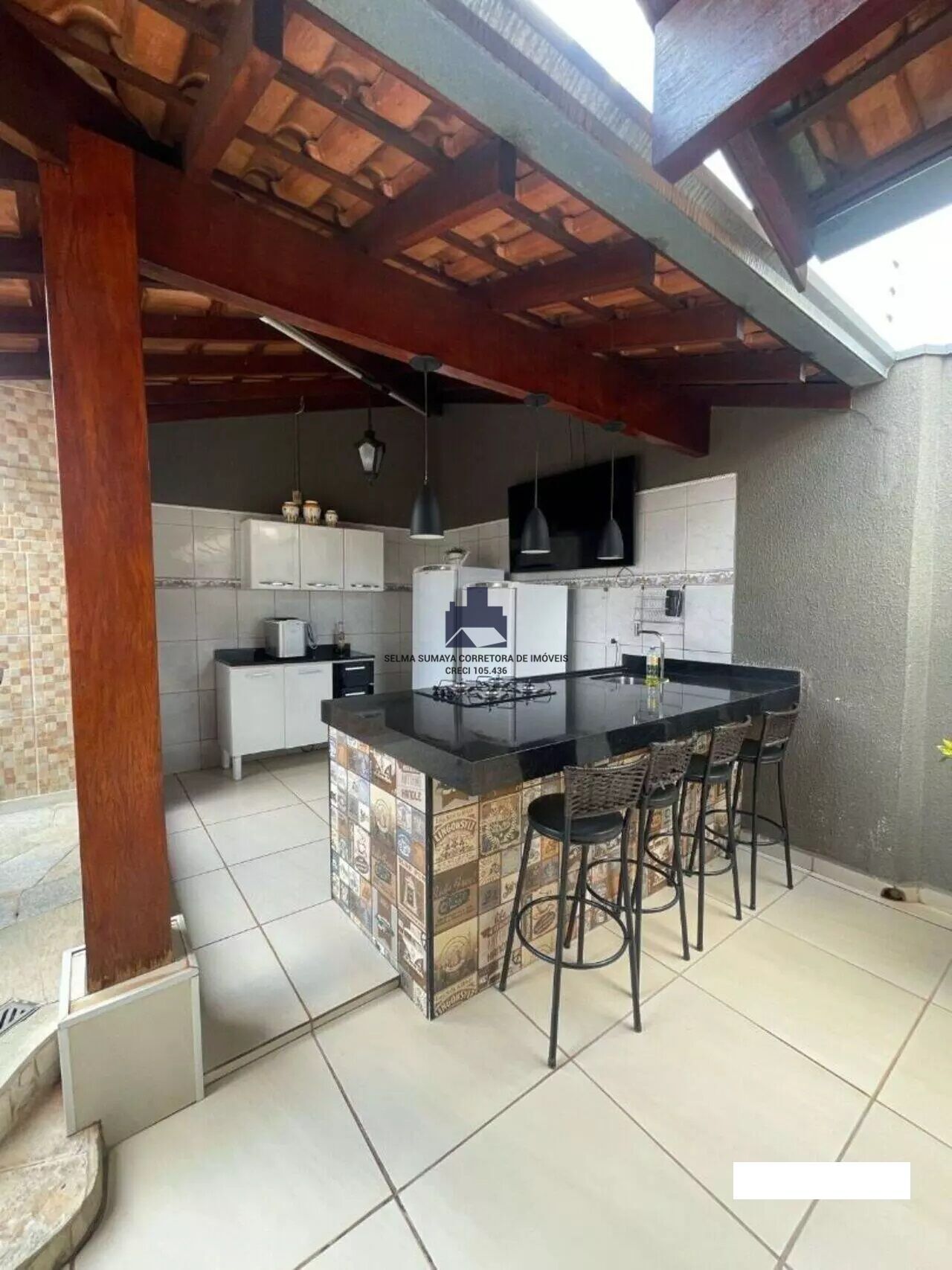 Casa com 3 quartos à venda, 340m² — foto 9 de 25
