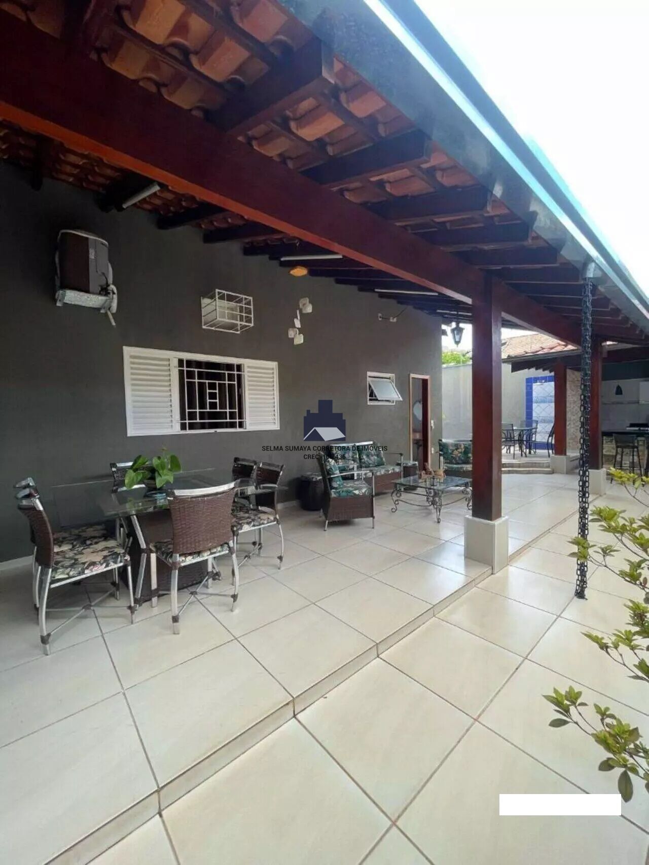 Casa com 3 quartos à venda, 340m² — foto 11 de 25