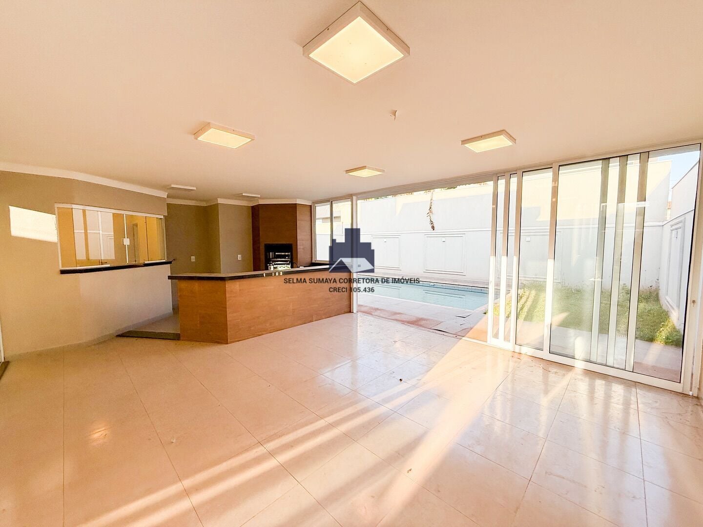 Casa de Condomínio com 4 quartos à venda, 320m² — foto 10 de 20