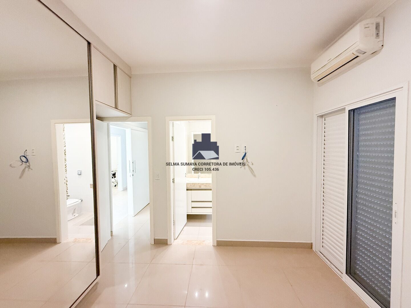 Casa de Condomínio com 4 quartos à venda, 320m² — foto 13 de 20