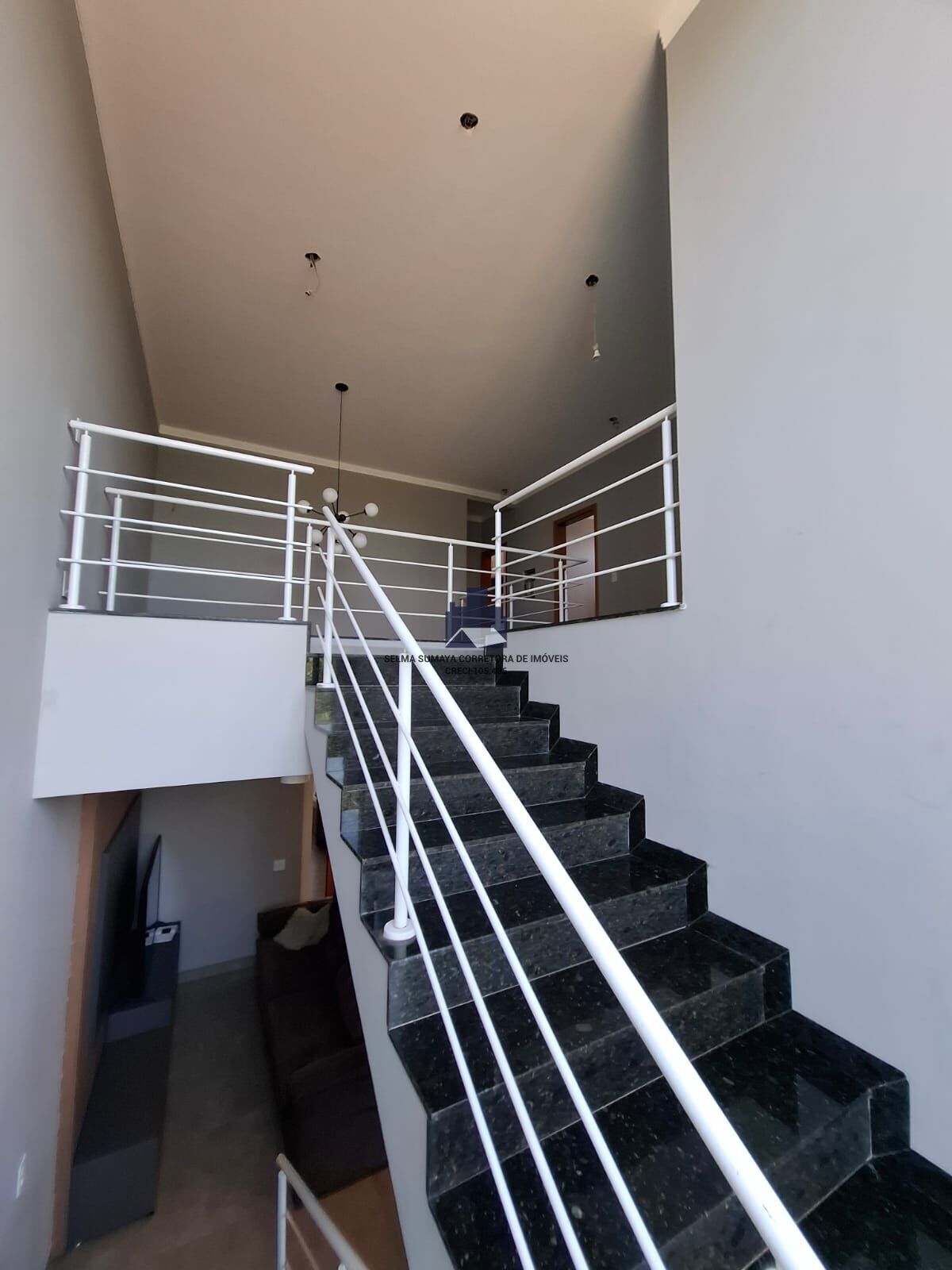 Casa de Condomínio com 4 quartos à venda, 260m² — foto 14 de 27