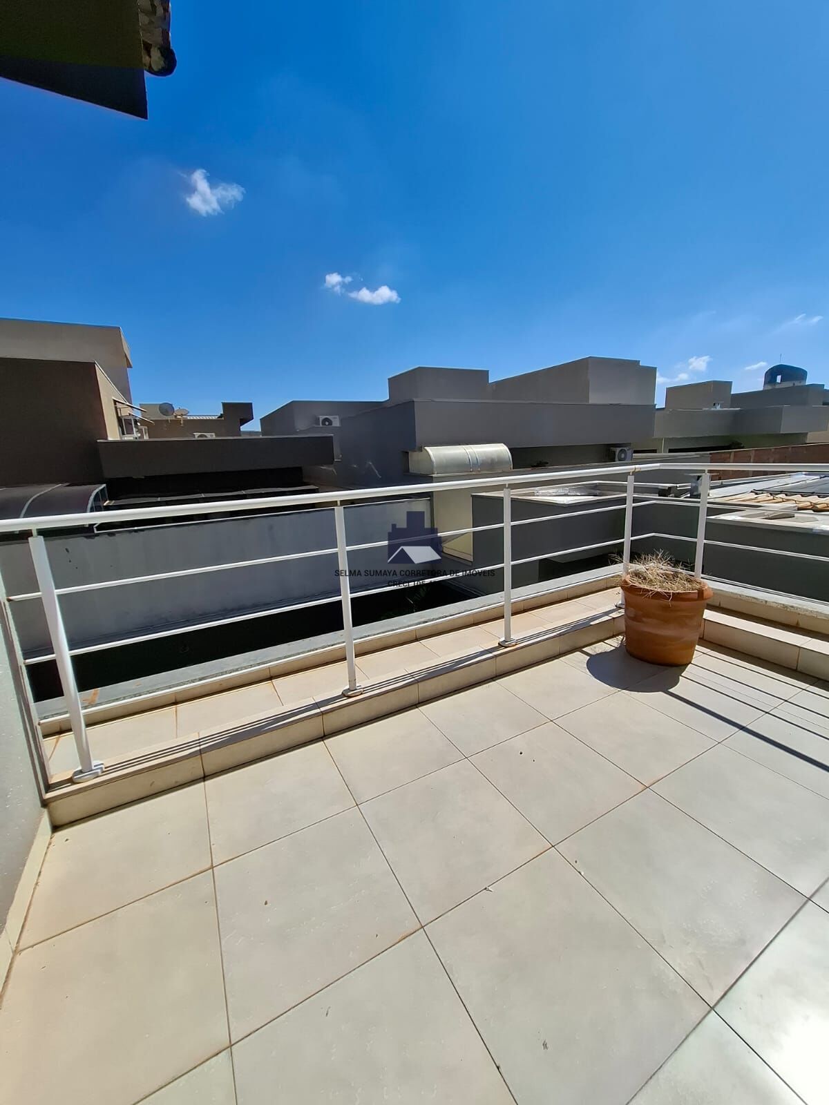 Casa de Condomínio com 4 quartos à venda, 260m² — foto 21 de 27