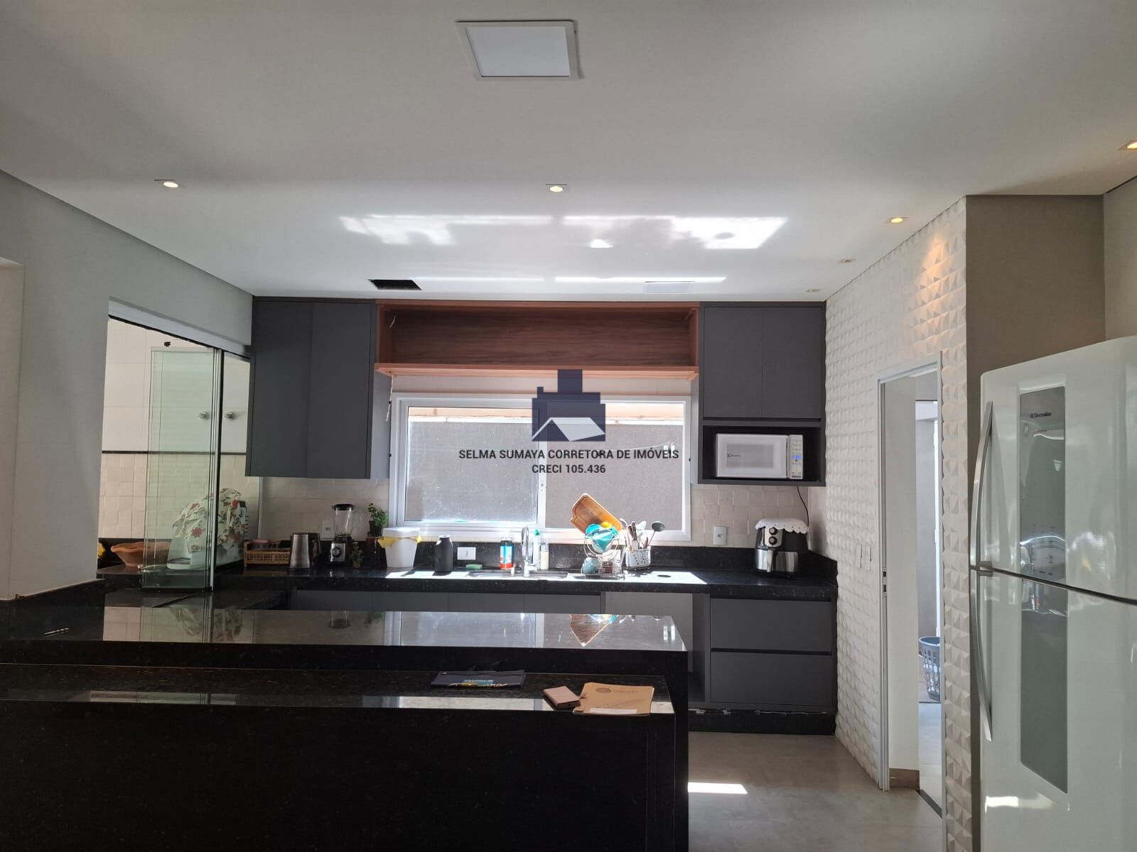 Casa de Condomínio com 4 quartos à venda, 260m² — foto 7 de 27