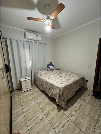 Casa com 3 quartos à venda, 160m² — foto 8 de 16