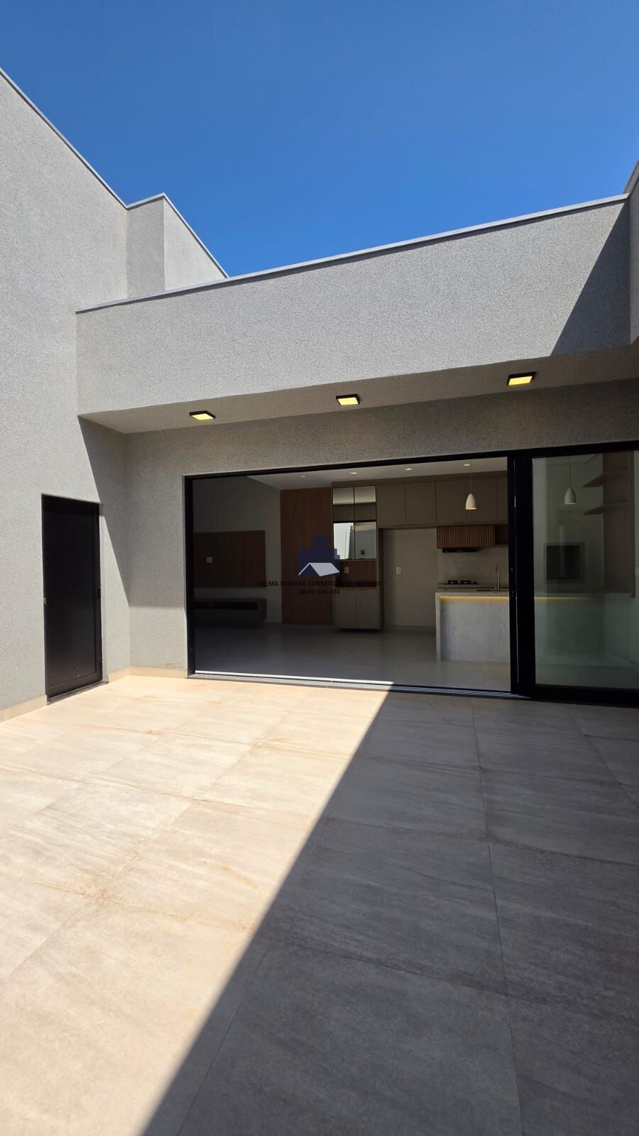 Casa com 3 quartos à venda, 120m² — foto 8 de 27