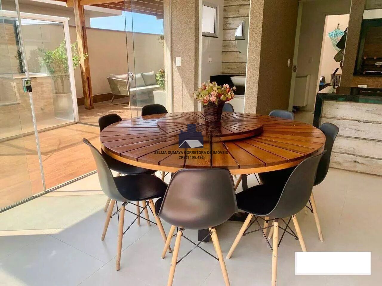 Casa de Condomínio com 3 quartos à venda, 210m² — foto 4 de 22