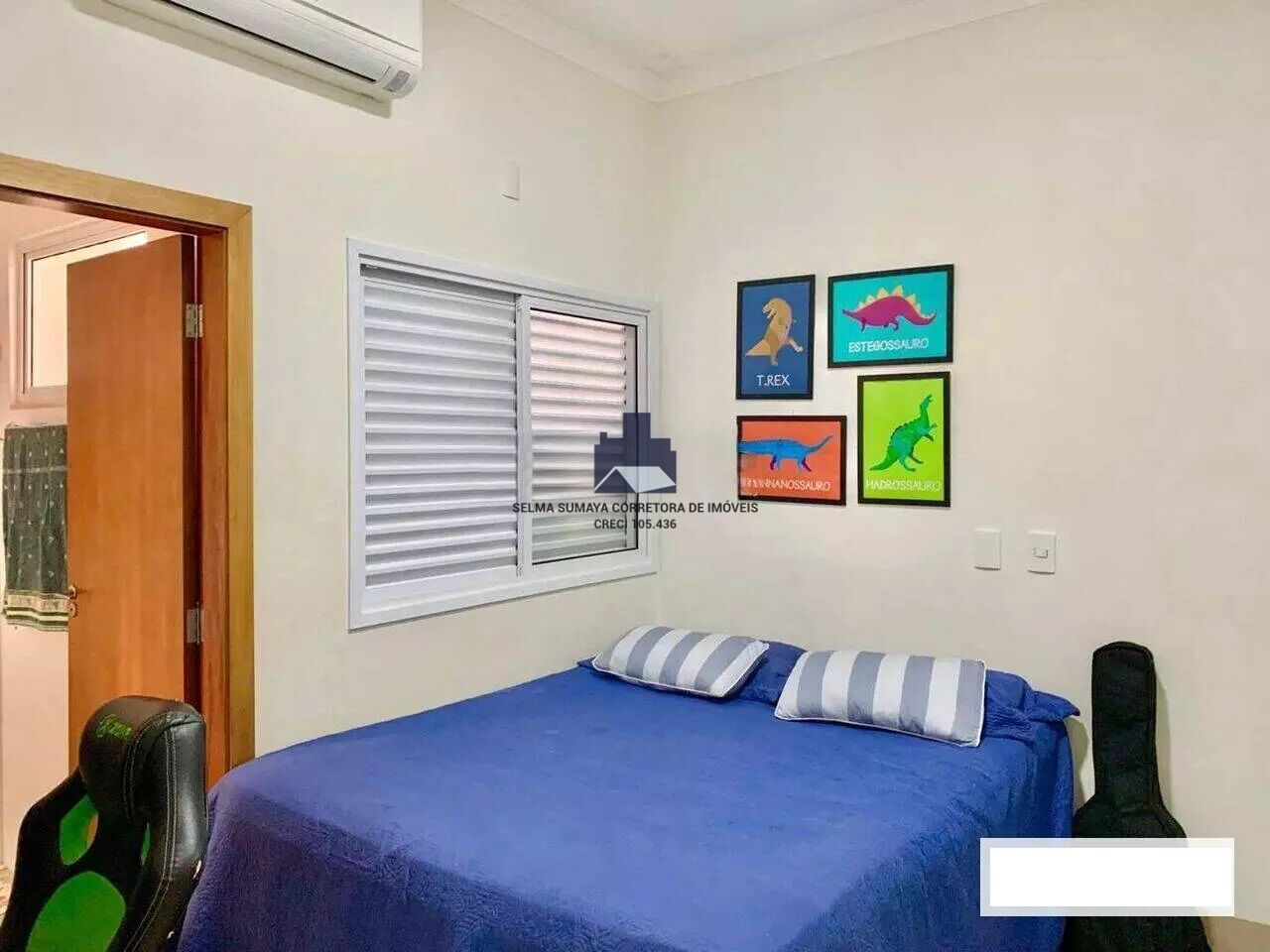 Casa de Condomínio com 3 quartos à venda, 210m² — foto 11 de 22