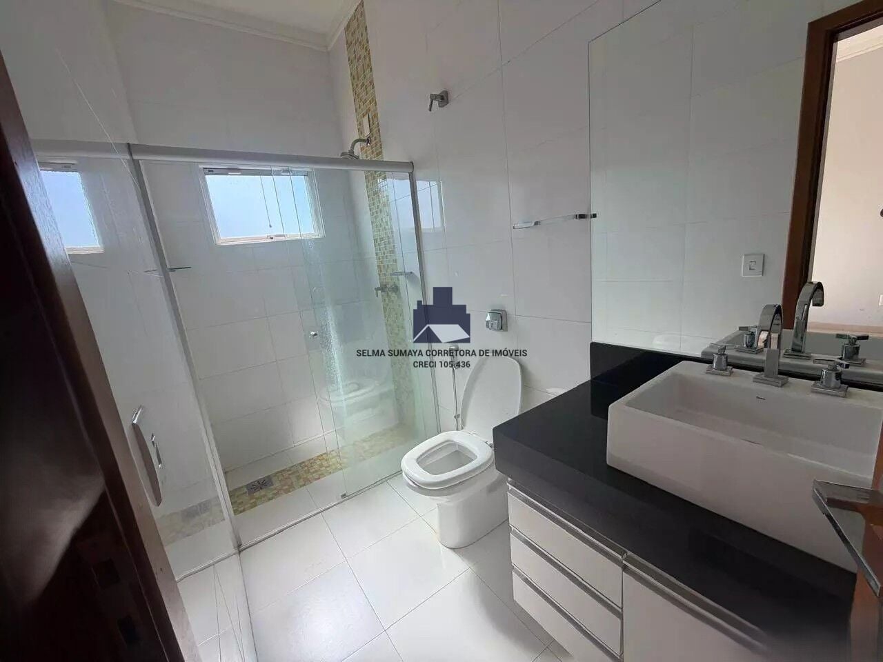 Casa de Condomínio com 4 quartos à venda, 337m² — foto 13 de 22