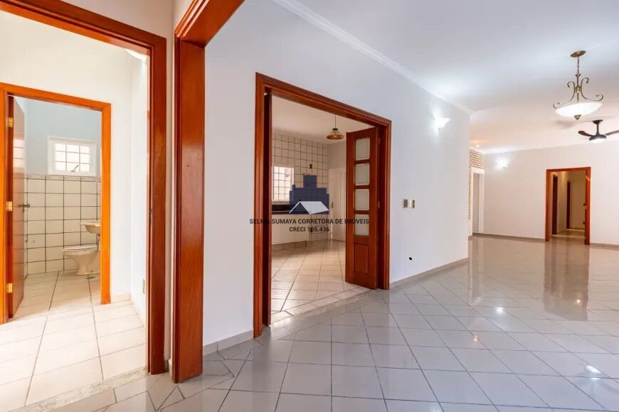 Casa com 4 quartos à venda, 340m² — foto 15 de 16