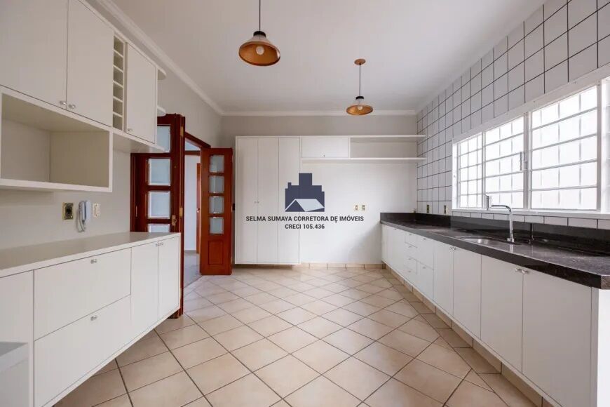 Casa com 4 quartos à venda, 340m² — foto 16 de 16