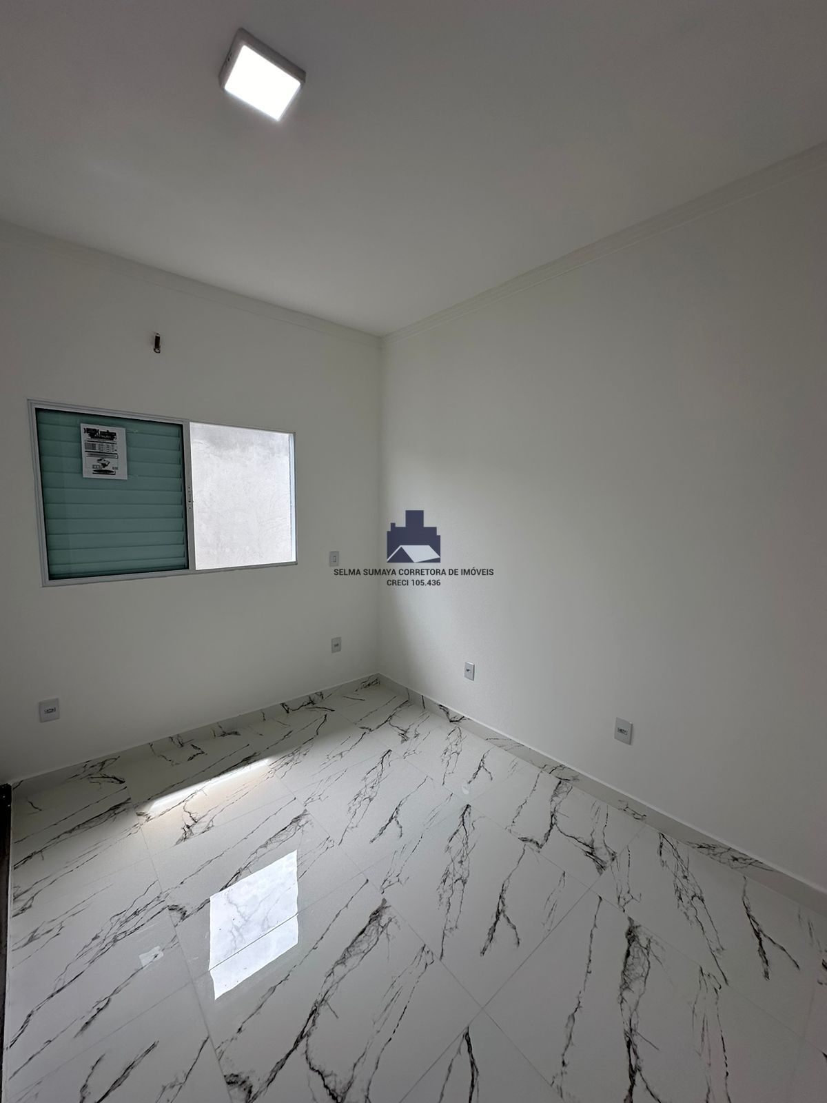 Casa com 3 quartos à venda, 80m² — foto 9 de 11