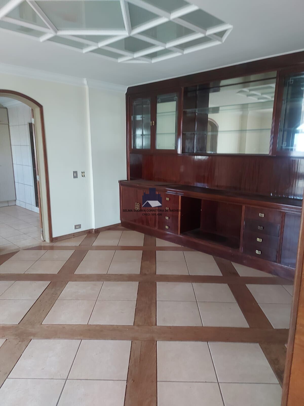 Apartamento com 4 quartos à venda, 380m² — foto 4 de 9