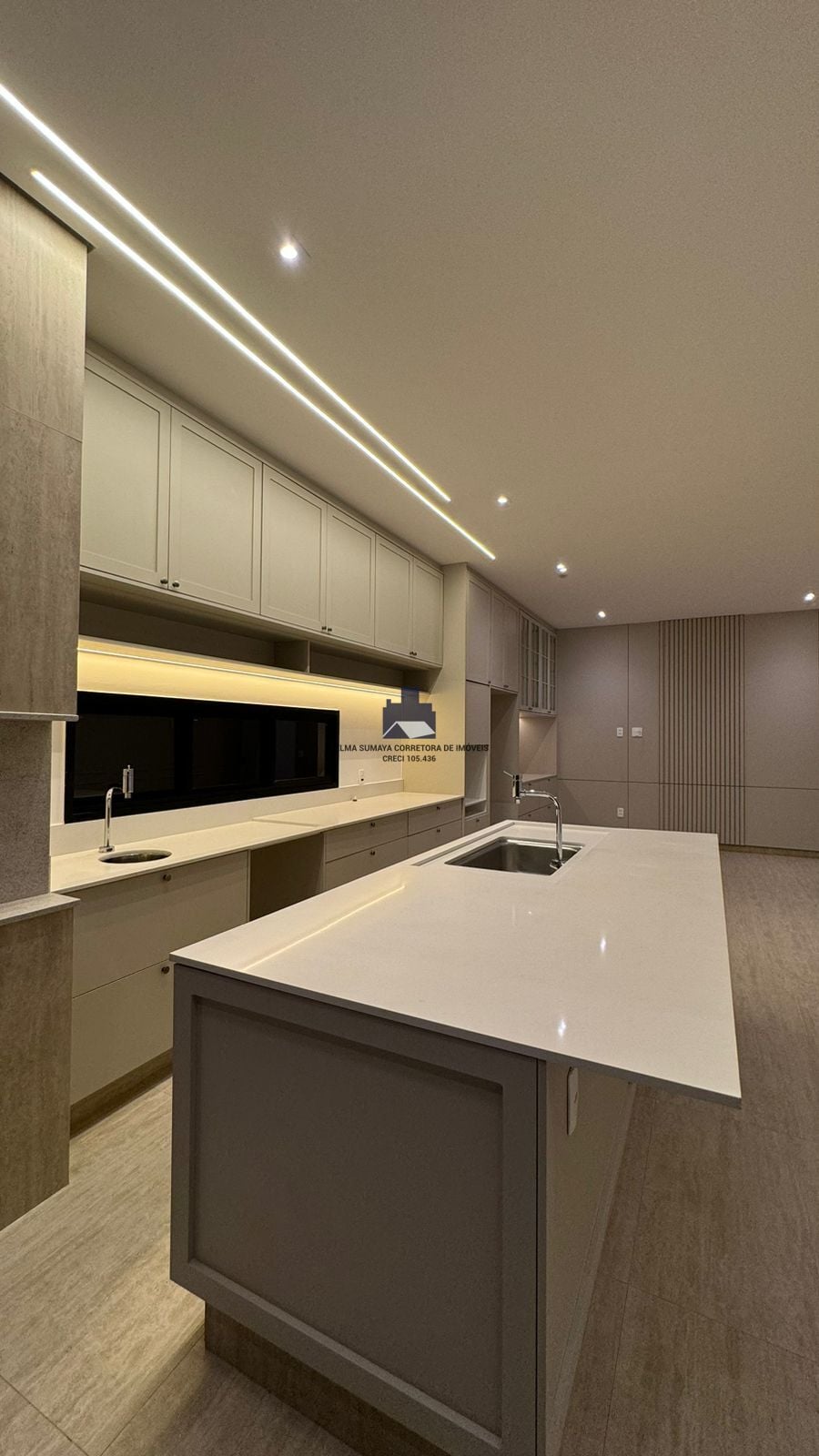 Casa de Condomínio com 3 quartos à venda, 223m² — foto 13 de 15