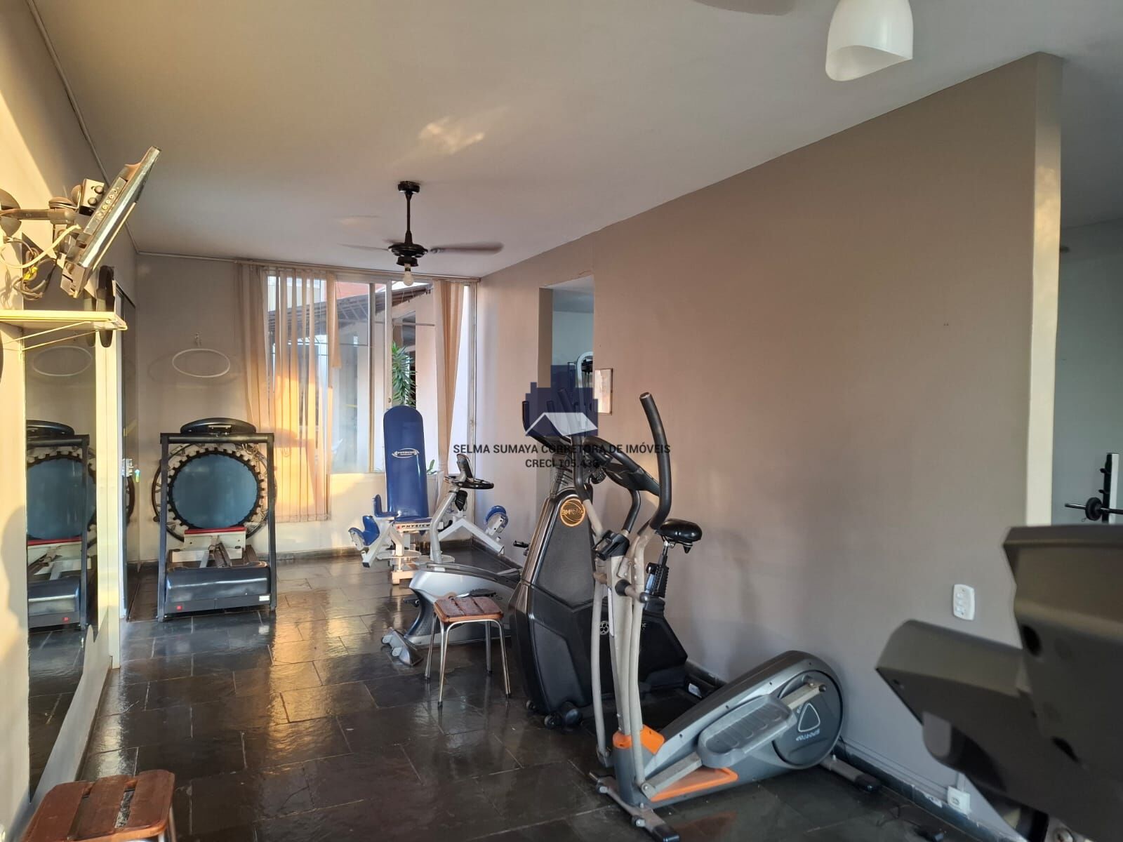 Apartamento com 3 quartos à venda, 98m² — foto 24 de 27