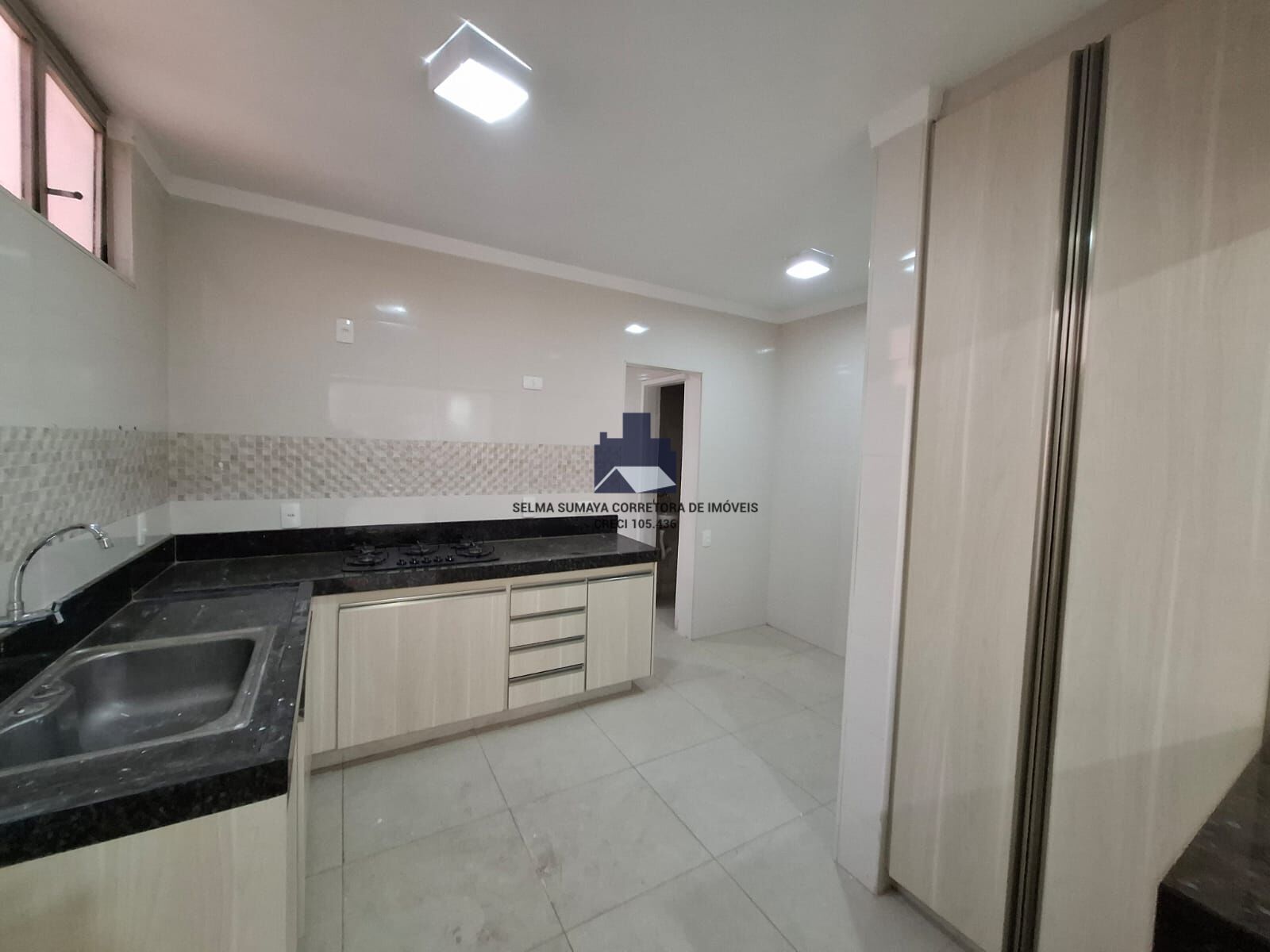 Apartamento com 3 quartos à venda, 98m² — foto 15 de 27