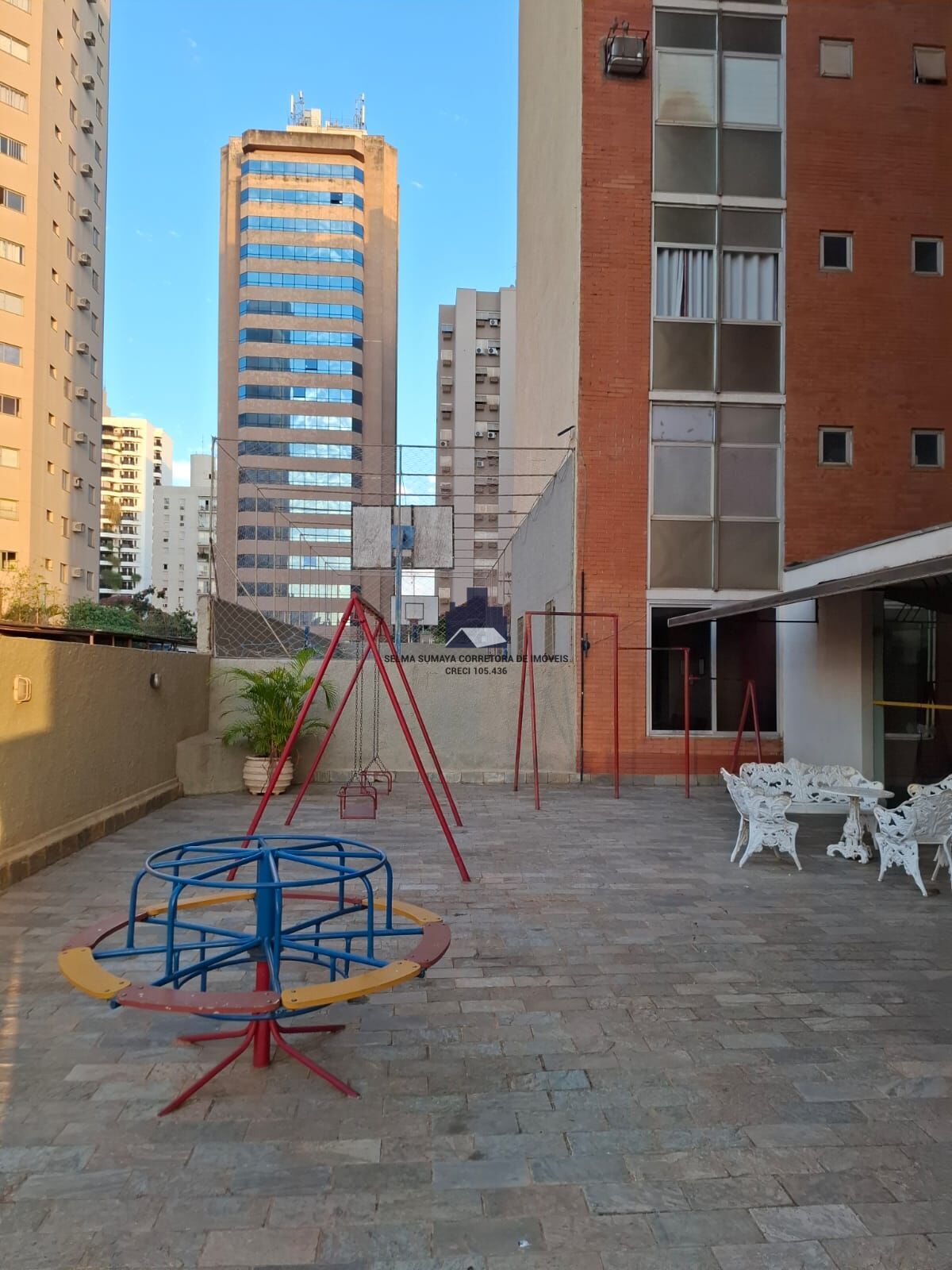 Apartamento com 3 quartos à venda, 98m² — foto 11 de 27