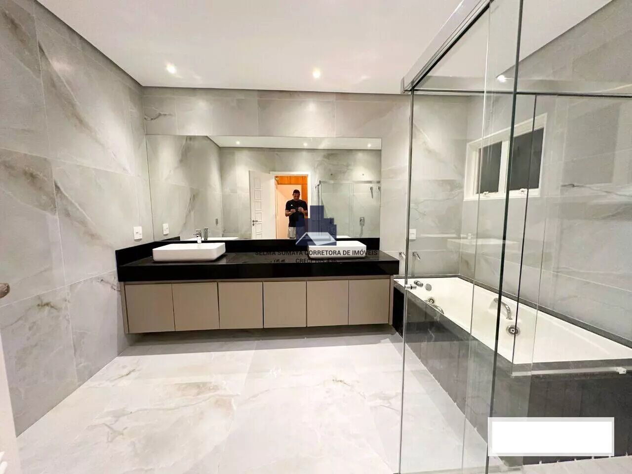 Casa de Condomínio com 4 quartos à venda, 410m² — foto 15 de 23
