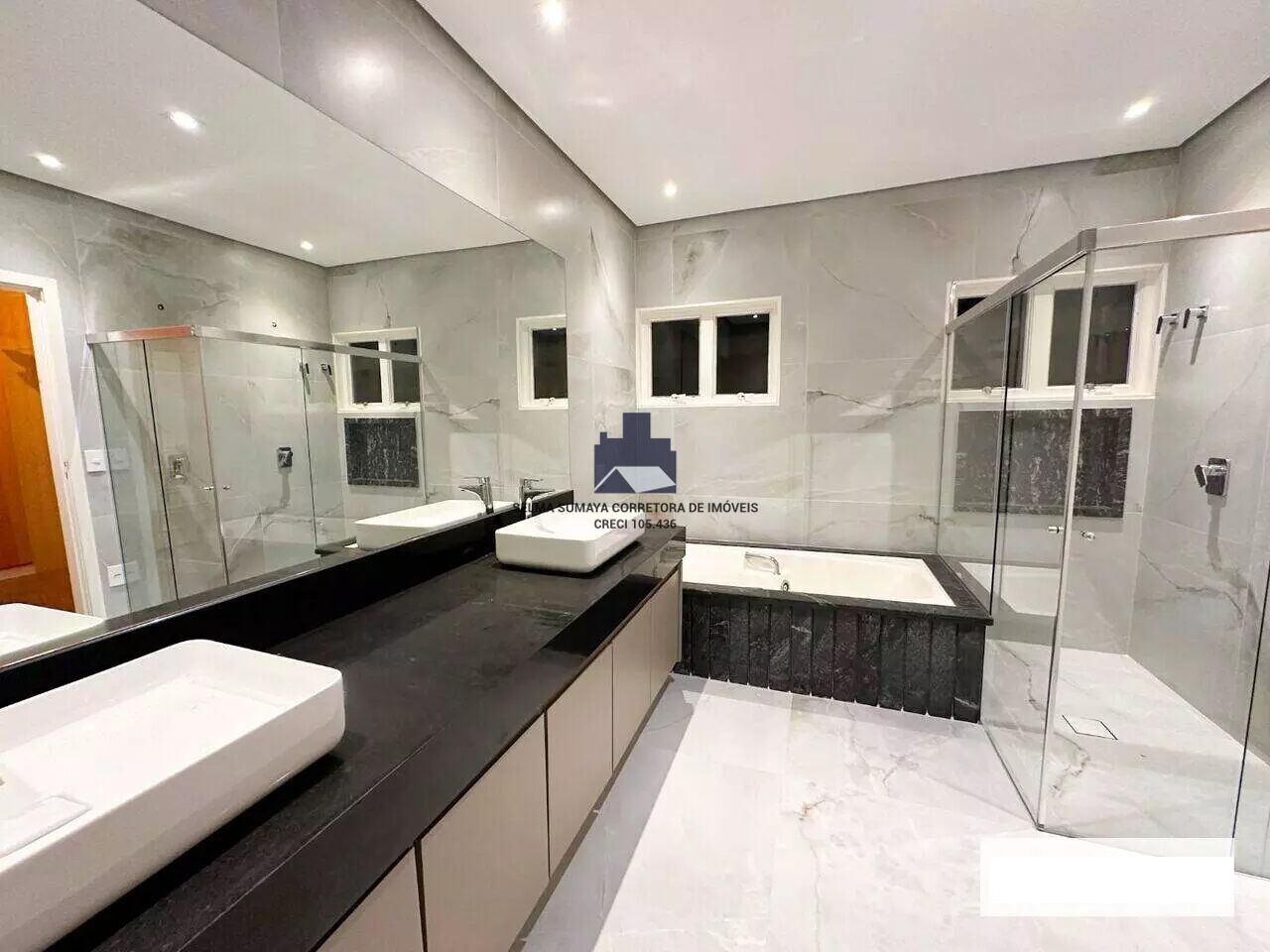 Casa de Condomínio com 4 quartos à venda, 410m² — foto 12 de 23