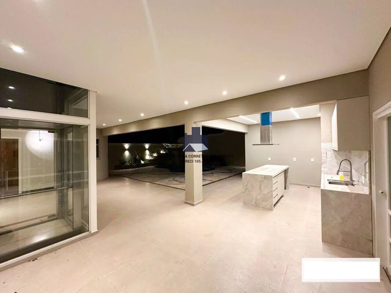 Casa de Condomínio com 4 quartos à venda, 410m² — foto 19 de 23