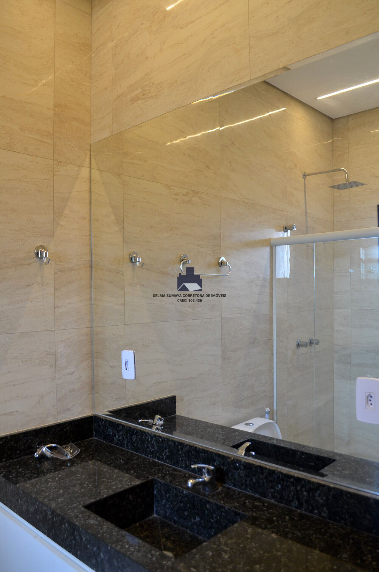 Casa de Condomínio com 3 quartos à venda, 160m² — foto 15 de 34
