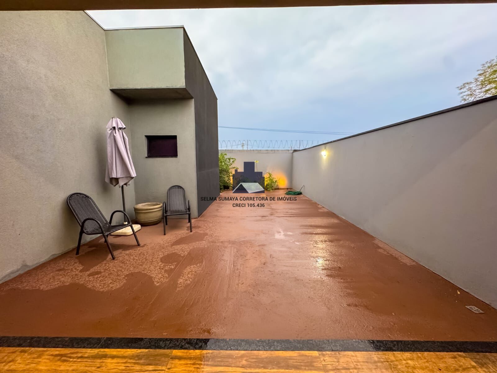 Casa de Condomínio com 3 quartos à venda, 200m² — foto 7 de 25