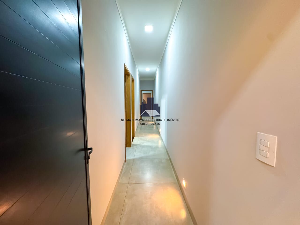 Casa de Condomínio com 3 quartos à venda, 200m² — foto 18 de 25