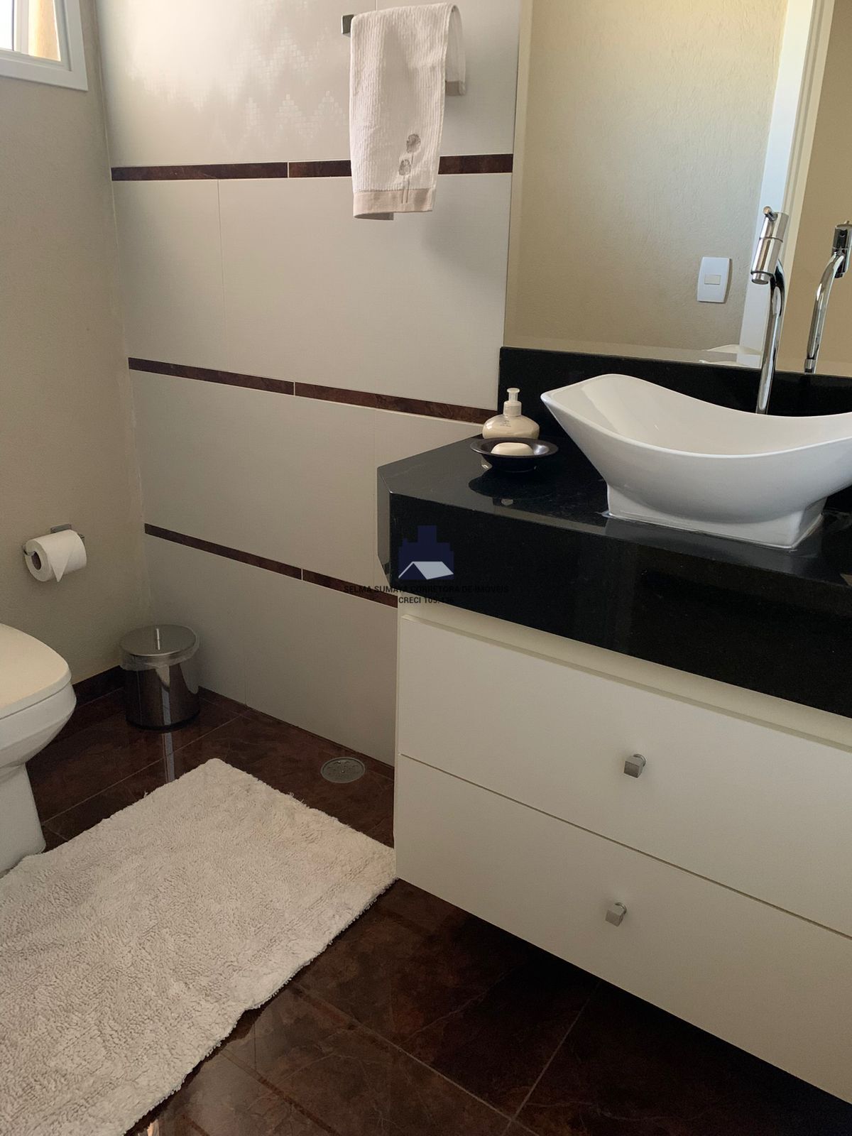 Casa de Condomínio com 3 quartos à venda, 191m² — foto 8 de 10