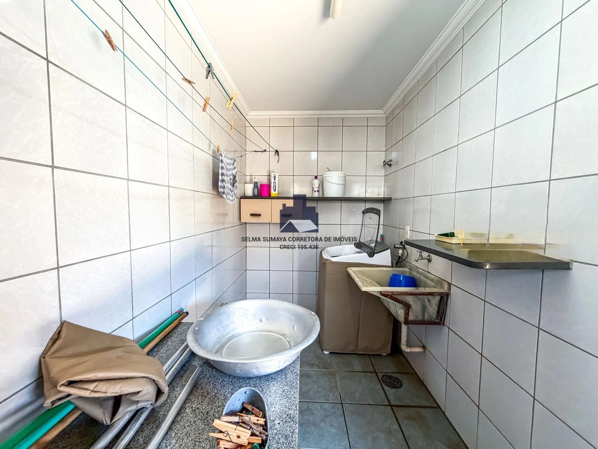 Casa com 3 quartos à venda, 270m² — foto 22 de 24