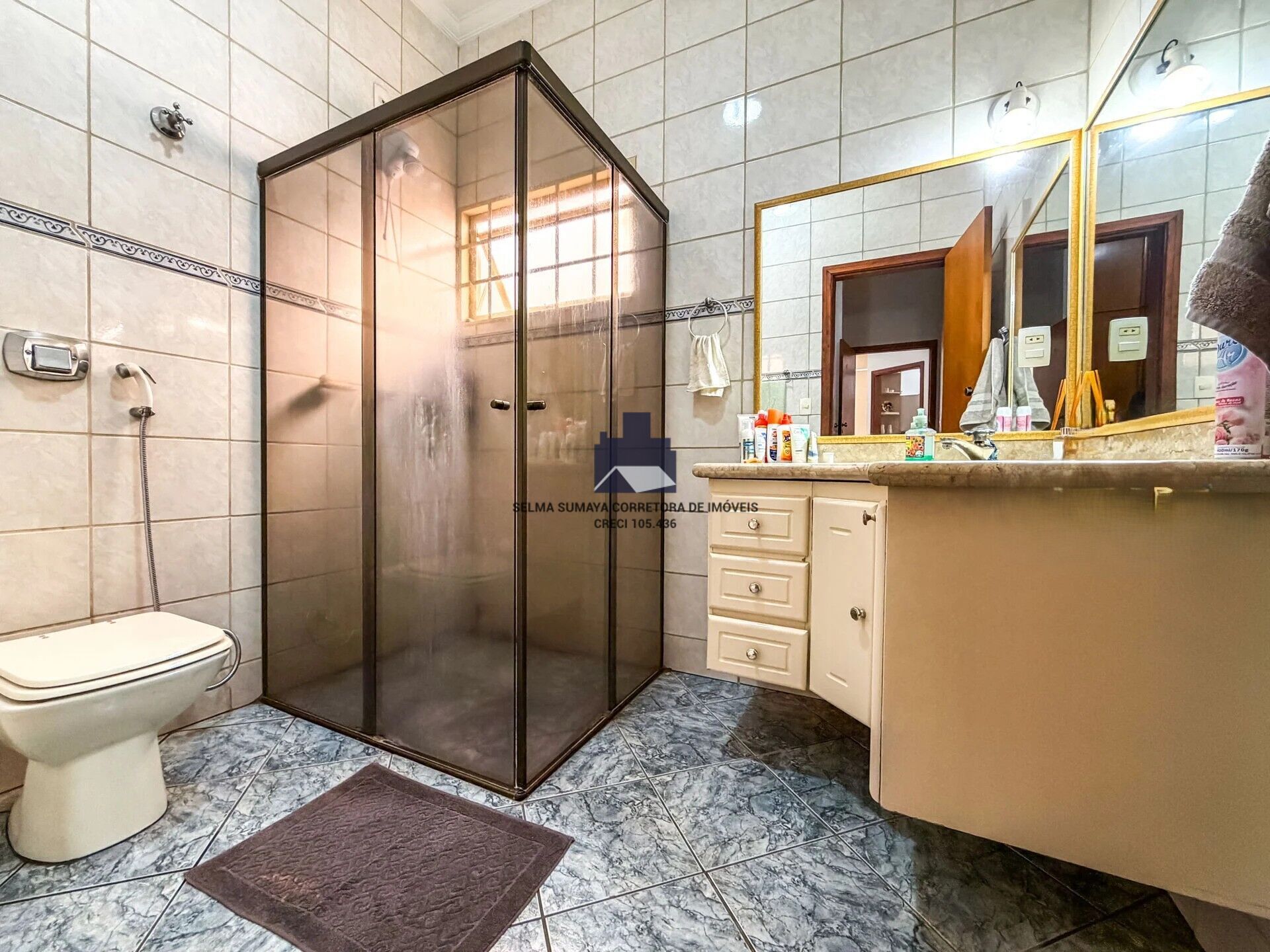 Casa com 3 quartos à venda, 270m² — foto 15 de 24